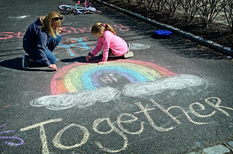 sidewalkchalk_rainbow